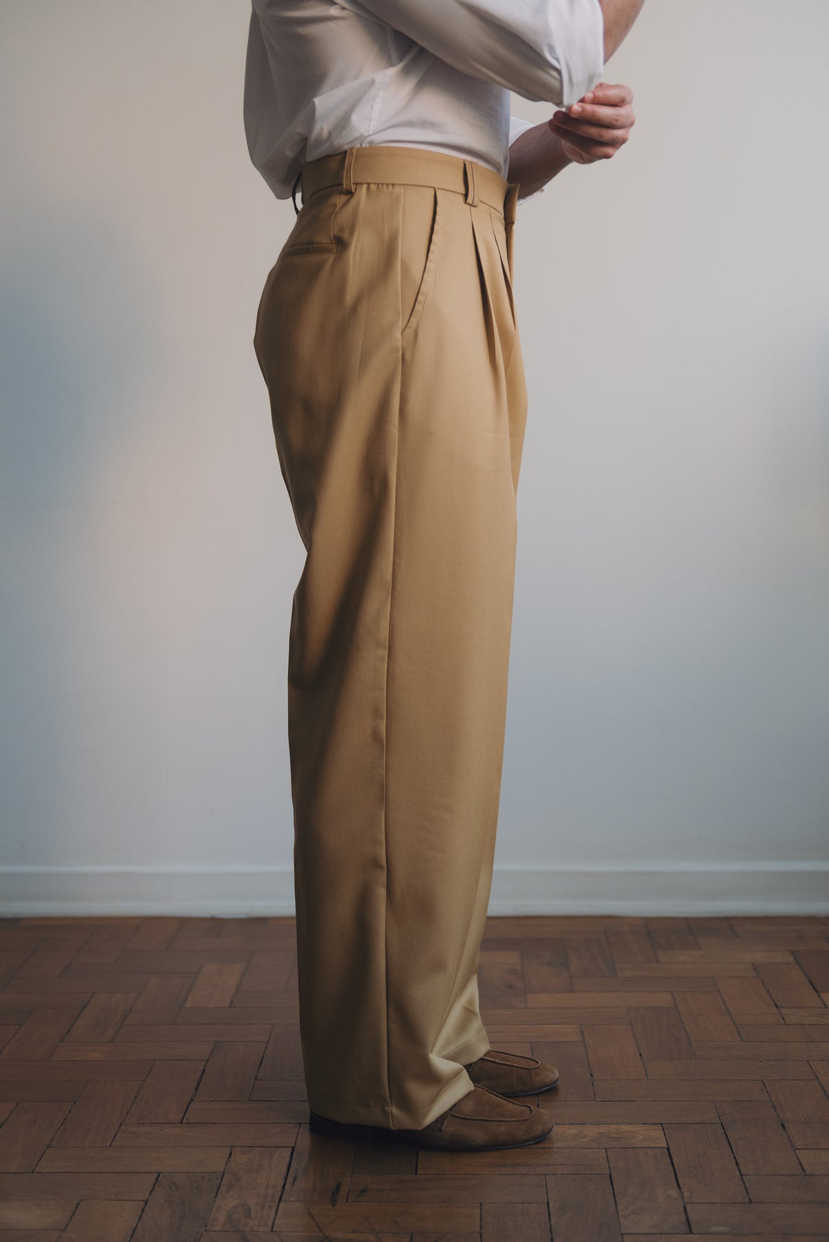 Calça Relaxed de Lã Fria (Camelo)