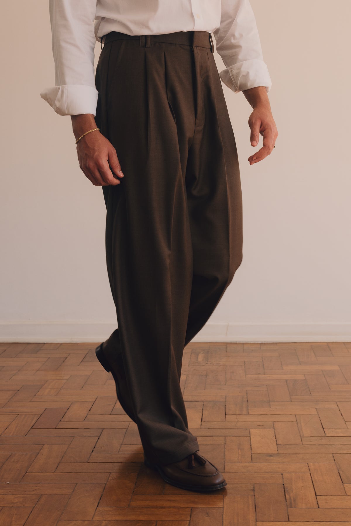 Calça Relaxed de Lã Fria (Marrom)